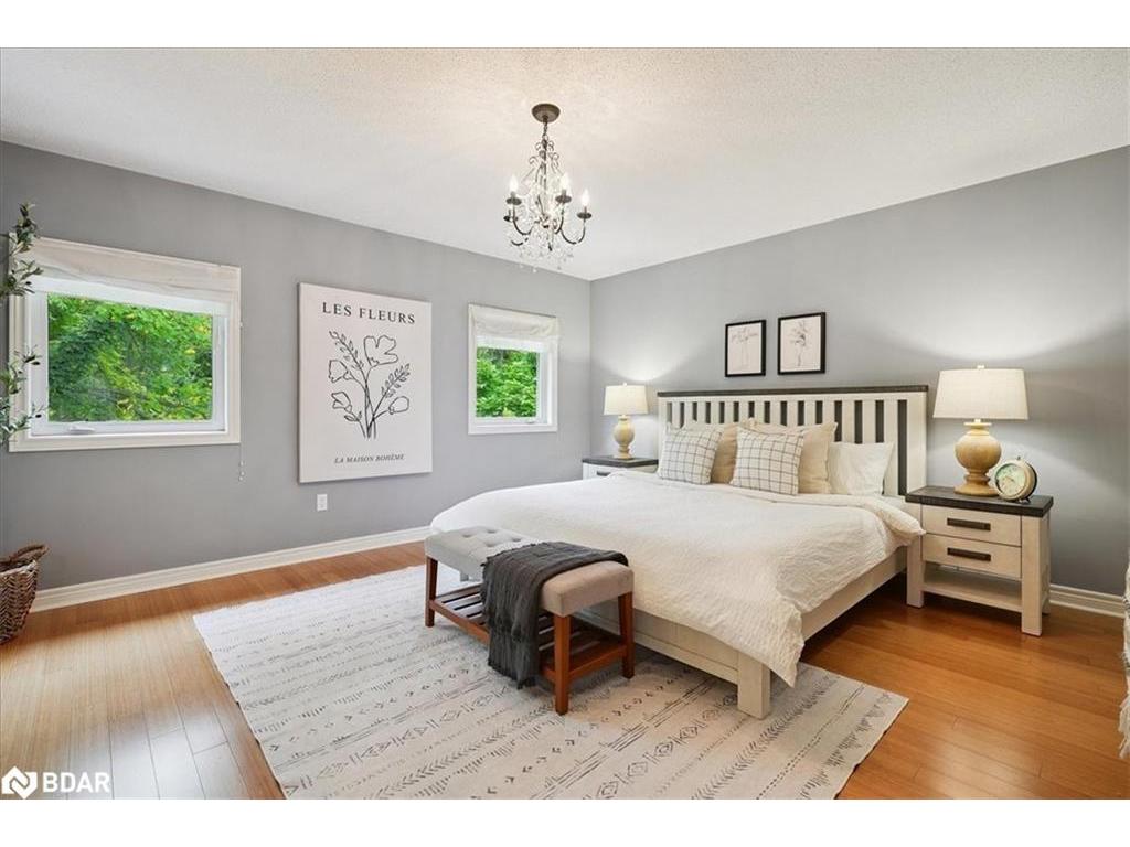 









23


Woodlawn

Court,
Dundas,




ON
L9H 7S2

