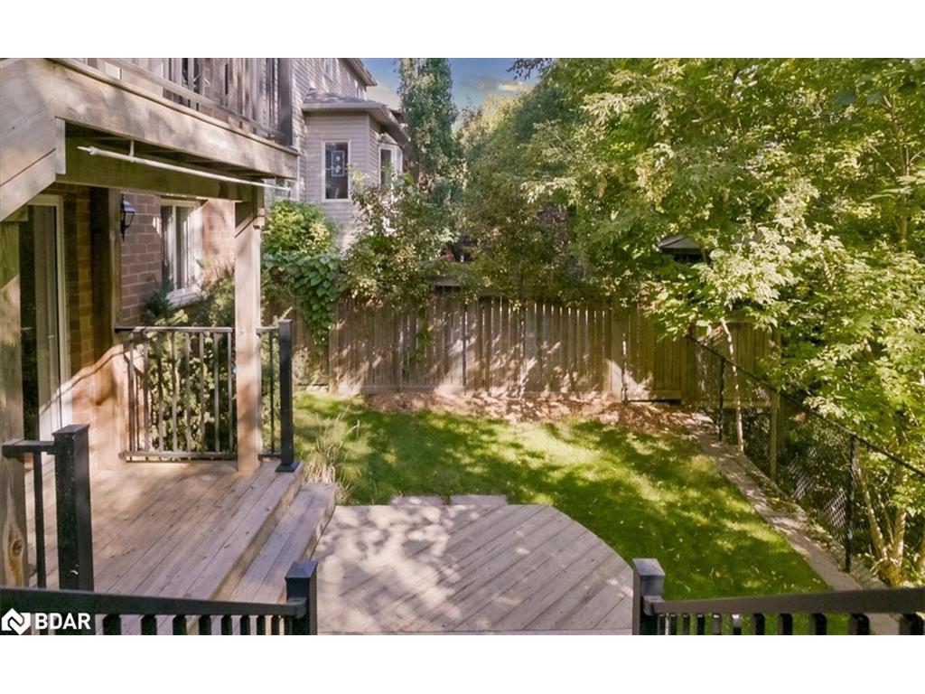 









23


Woodlawn

Court,
Dundas,




ON
L9H 7S2

