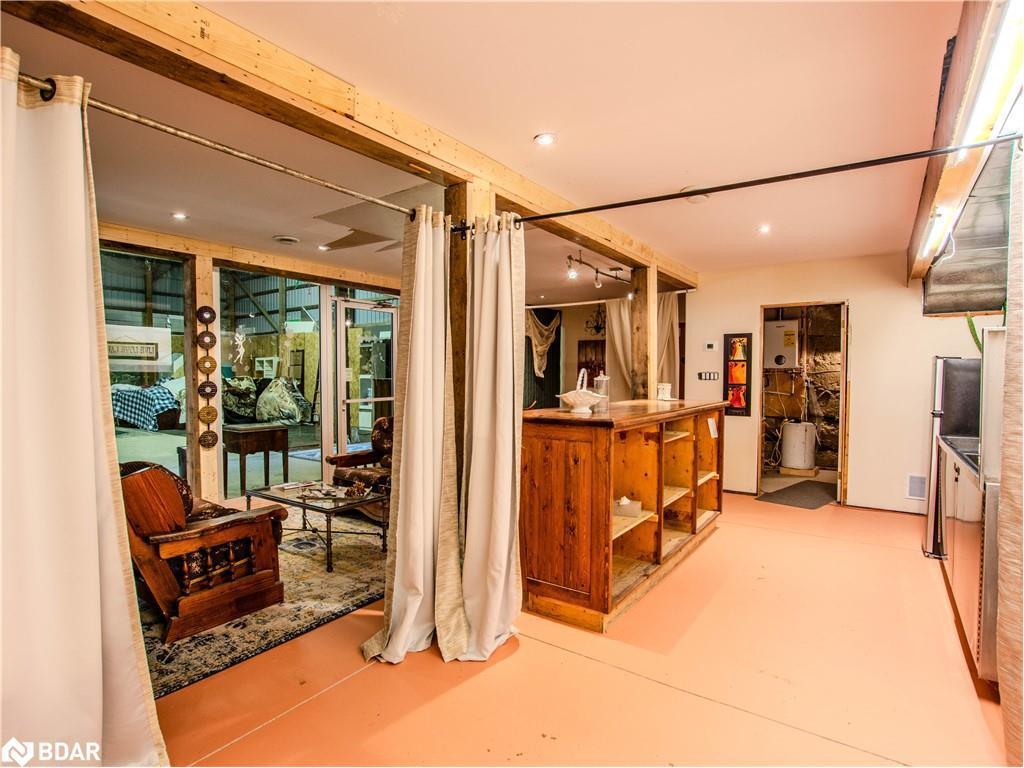 









2041


Flos Rd Four

Road West,
Phelpston,




ON
L0L 2K0

