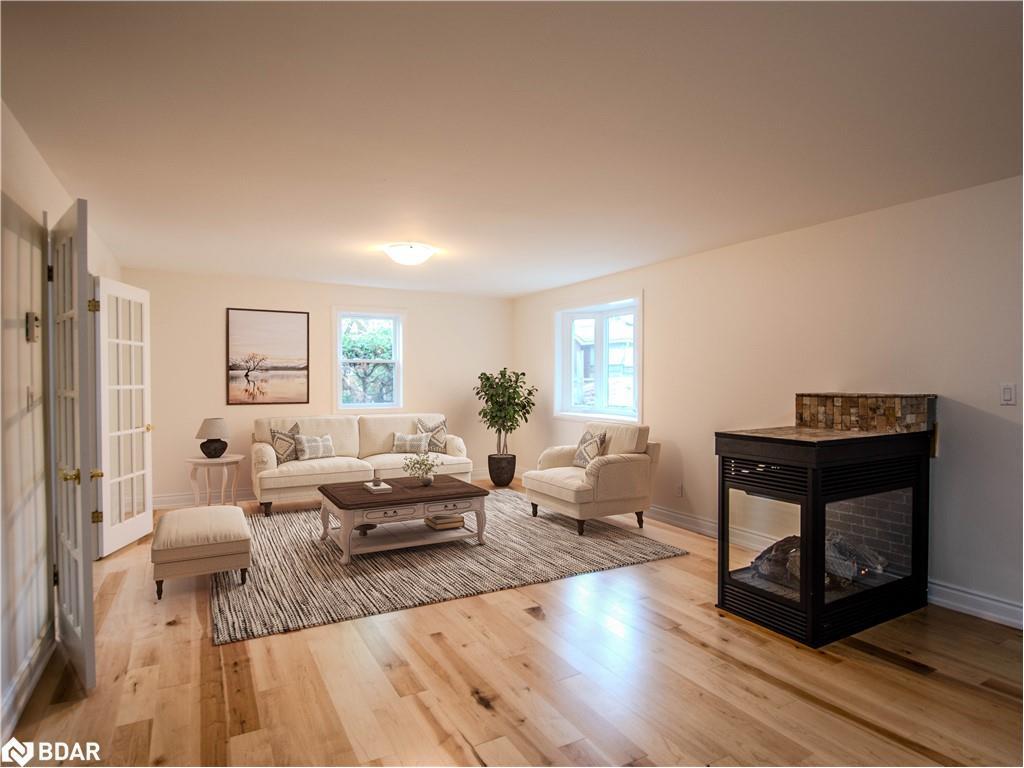 









25


Holgate

Street,
Barrie,




ON
L4N 2T6

