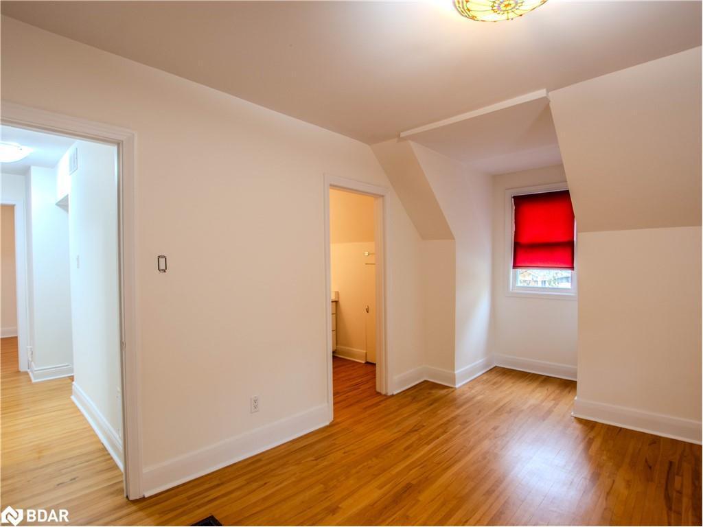 









25


Holgate

Street,
Barrie,




ON
L4N 2T6

