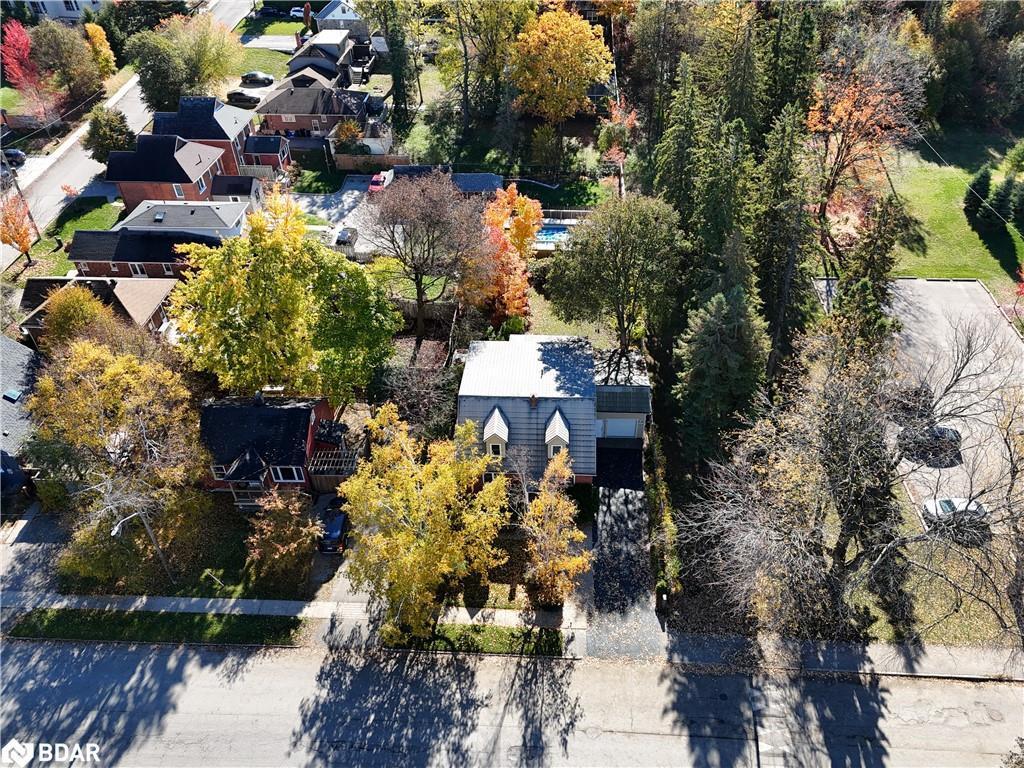 









25


Holgate

Street,
Barrie,




ON
L4N 2T6

