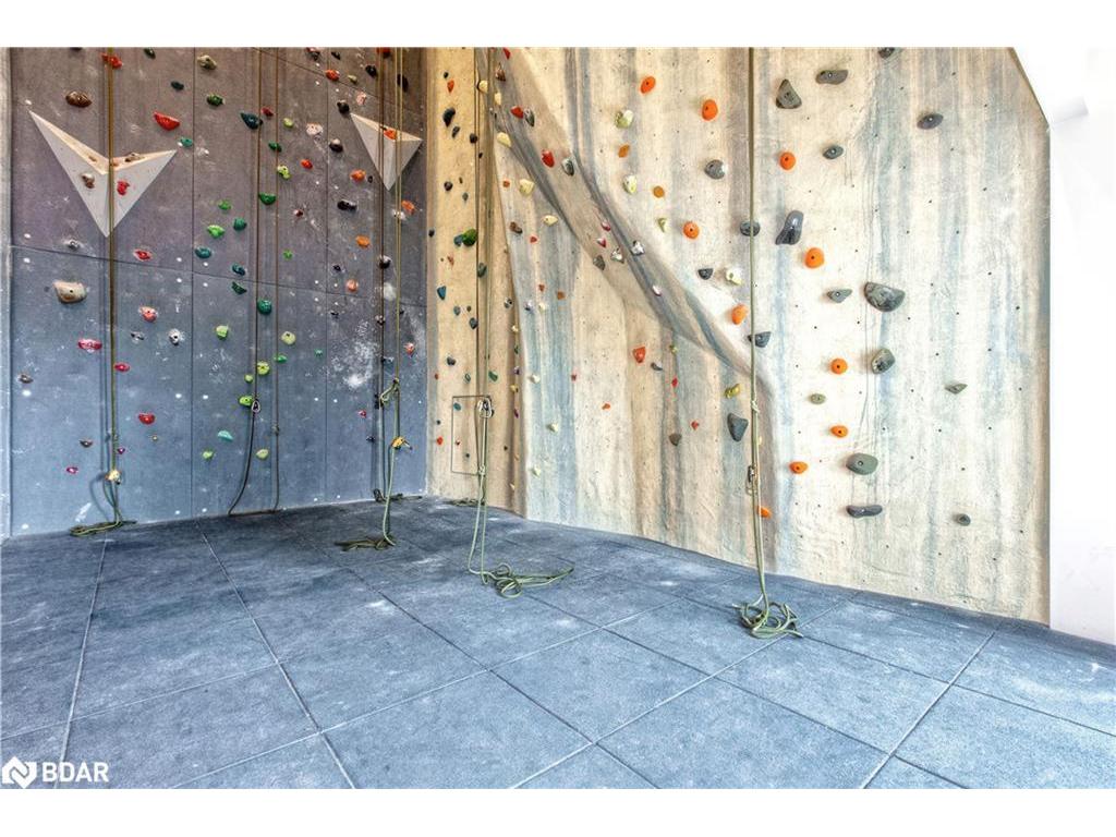 









385


Prince Of Wales

Drive, 307,
Mississauga,




ON
L5B 0C6

