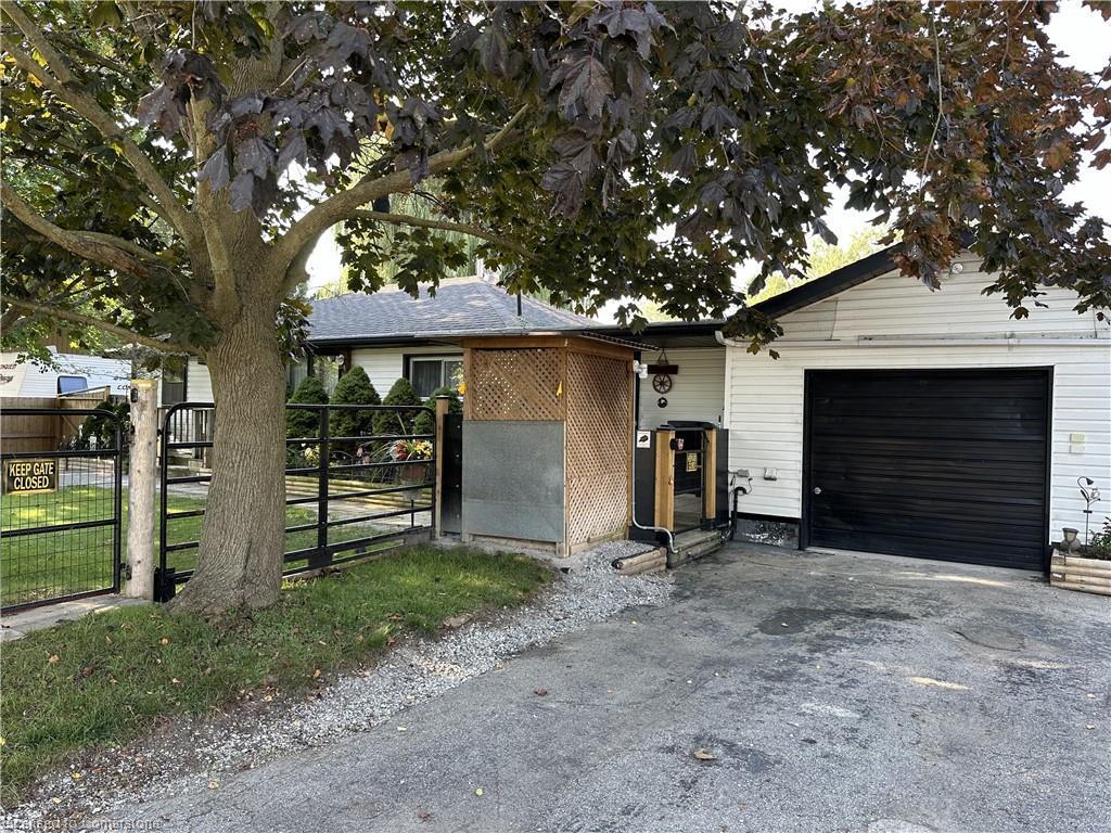 









33


Vaughan

Drive,
Port Dover,




ON
N0A 1N3

