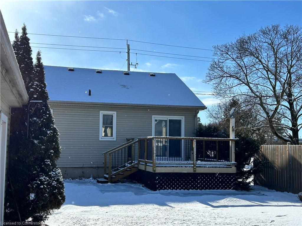 









513


Queensway

Road West,
Simcoe,




ON
N3Y 4R5


