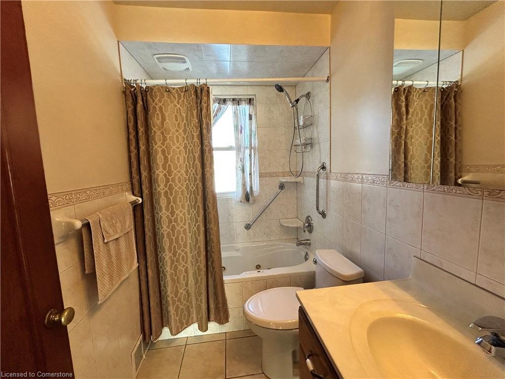 









513


Queensway

Road West,
Simcoe,




ON
N3Y 4R5

