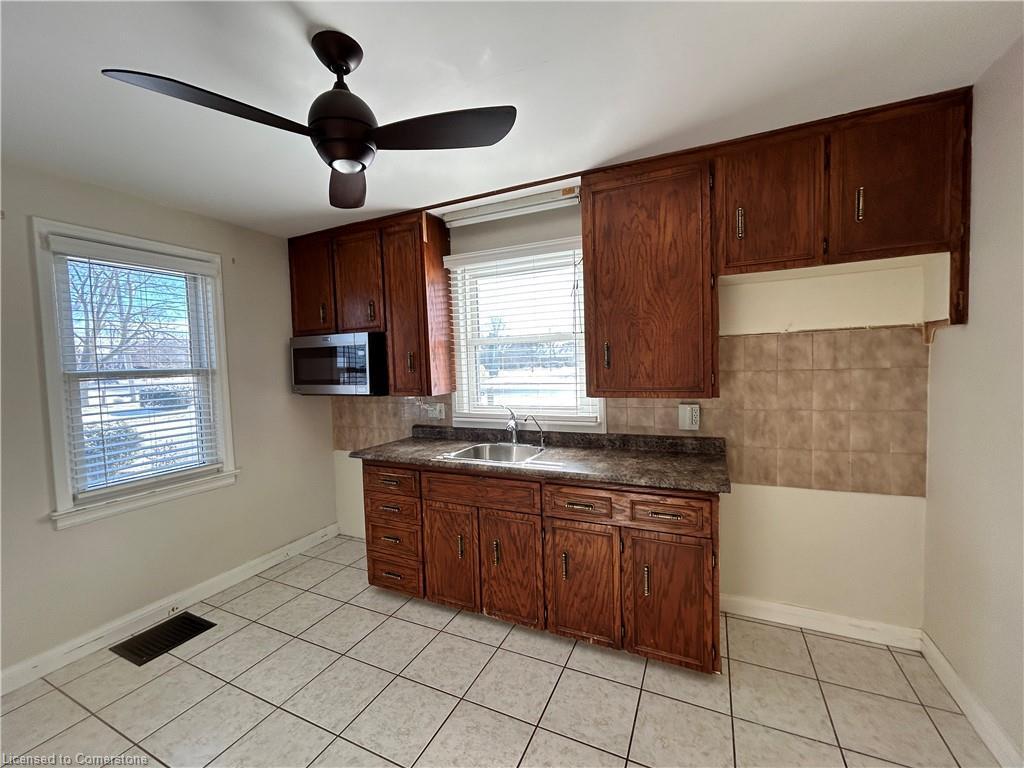 









513


Queensway

Road West,
Simcoe,




ON
N3Y 4R5

