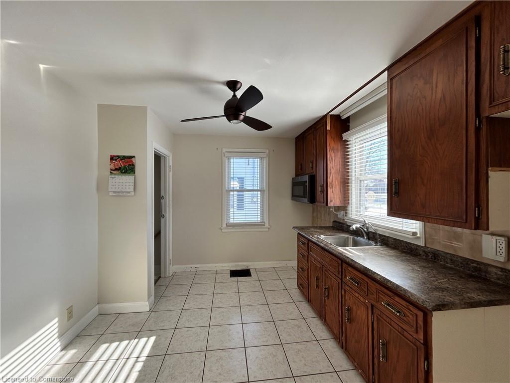 









513


Queensway

Road West,
Simcoe,




ON
N3Y 4R5

