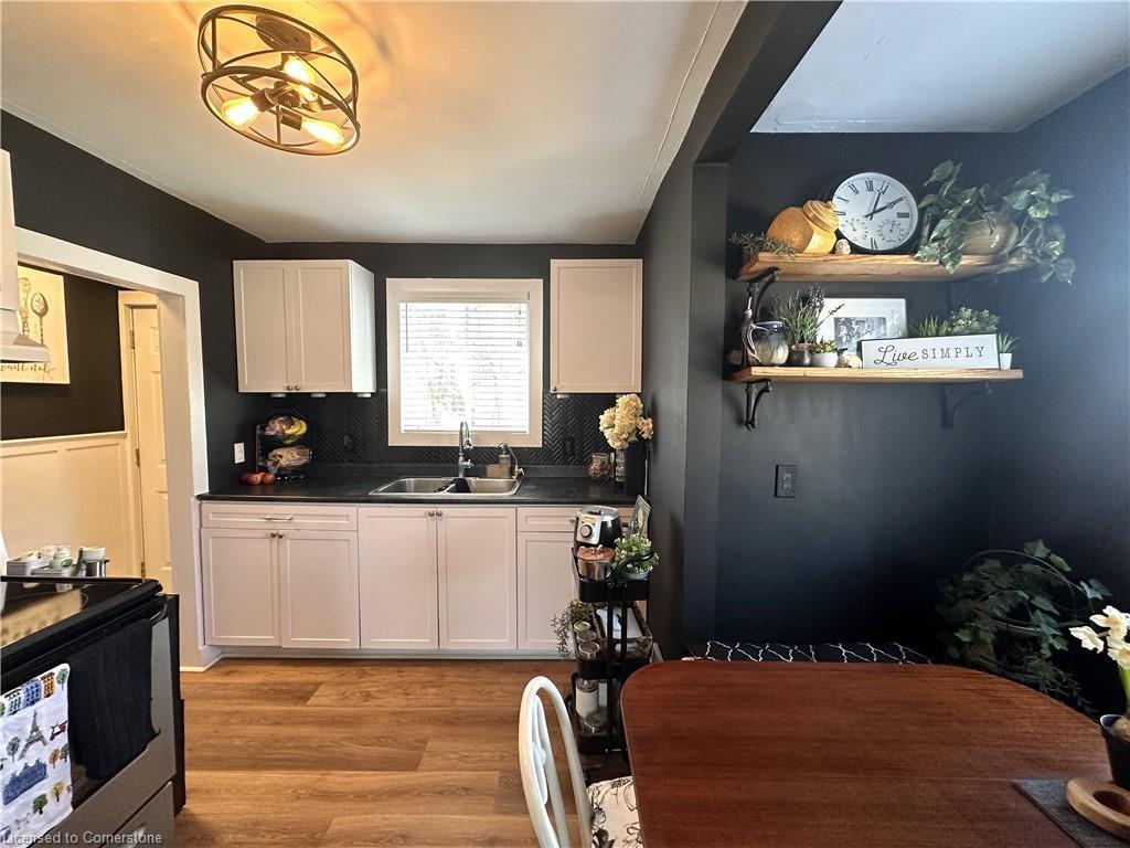 









78


Queensway

Drive East,
Simcoe,




ON
N3Y 4M6


