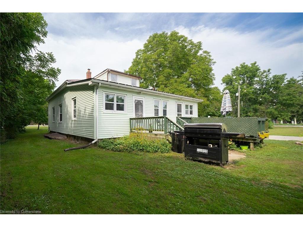 









2370


Highway 24 East

,
Simcoe,




ON
N3Y 4K2

