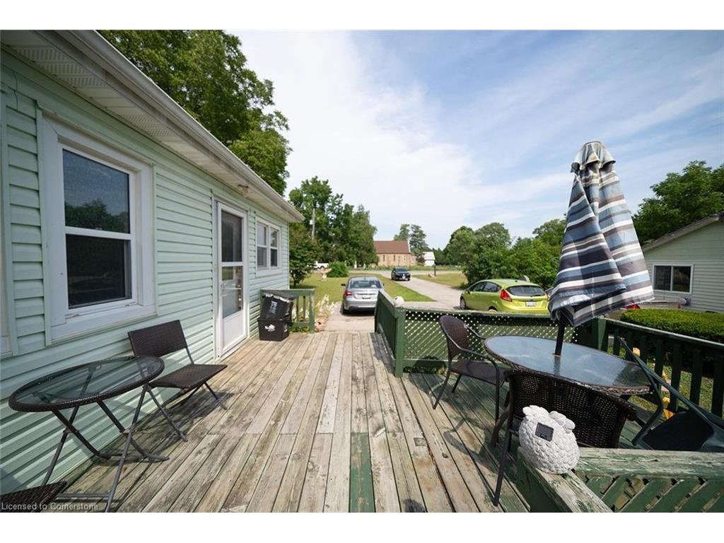 









2370


Highway 24 East

,
Simcoe,




ON
N3Y 4K2

