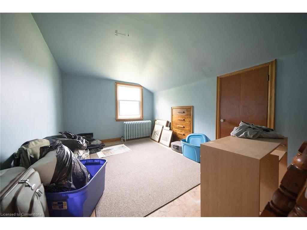 









2370


Highway 24 East

,
Simcoe,




ON
N3Y 4K2

