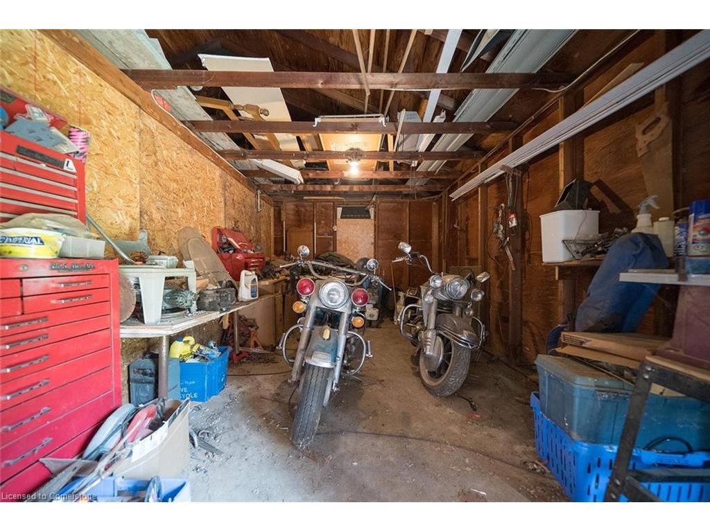 









2370


Highway 24 East

,
Simcoe,




ON
N3Y 4K2

