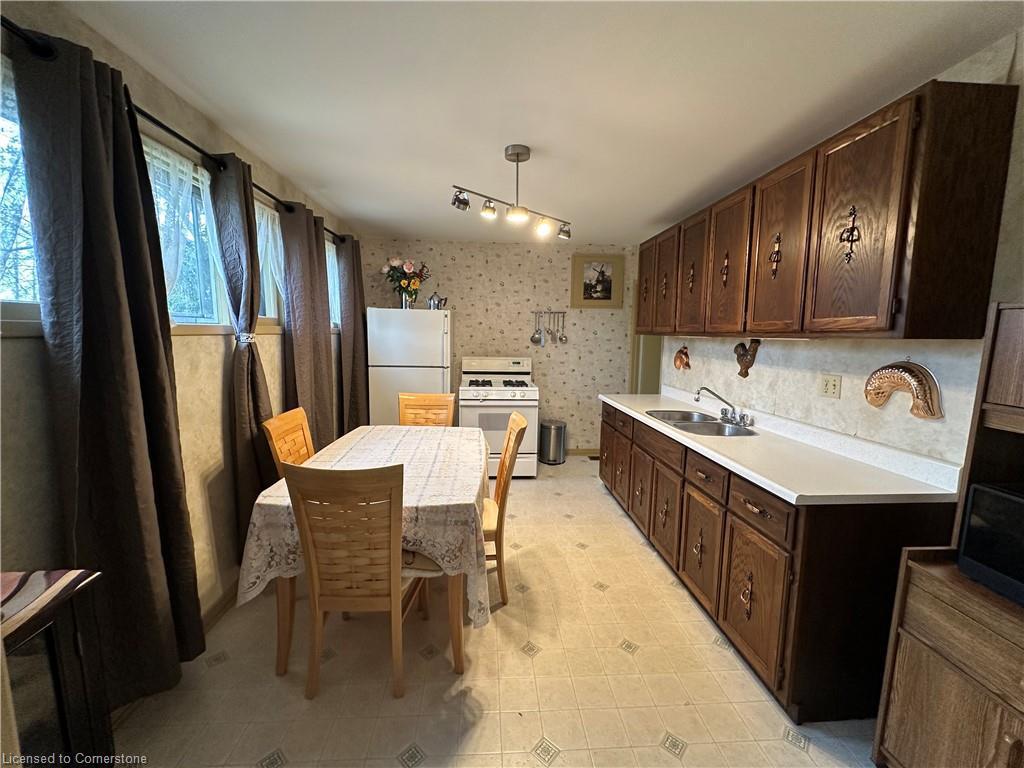 









44


Woodhouse

Avenue,
Port Dover,




ON
N0A 1N8

