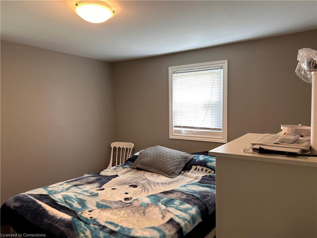 









750


Charlotteville Road 8

,
Simcoe,




ON
N3Y 4K5

