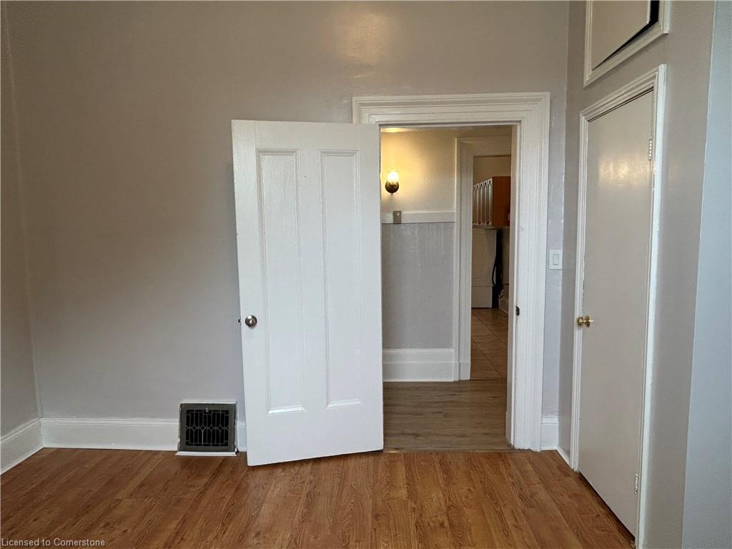 









209


West

Street, 1,
Simcoe,




ON
N3Y 1S9


