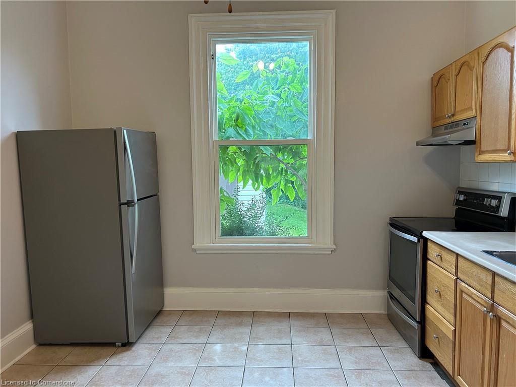 









209


West

Street, 1,
Simcoe,




ON
N3Y 1S9

