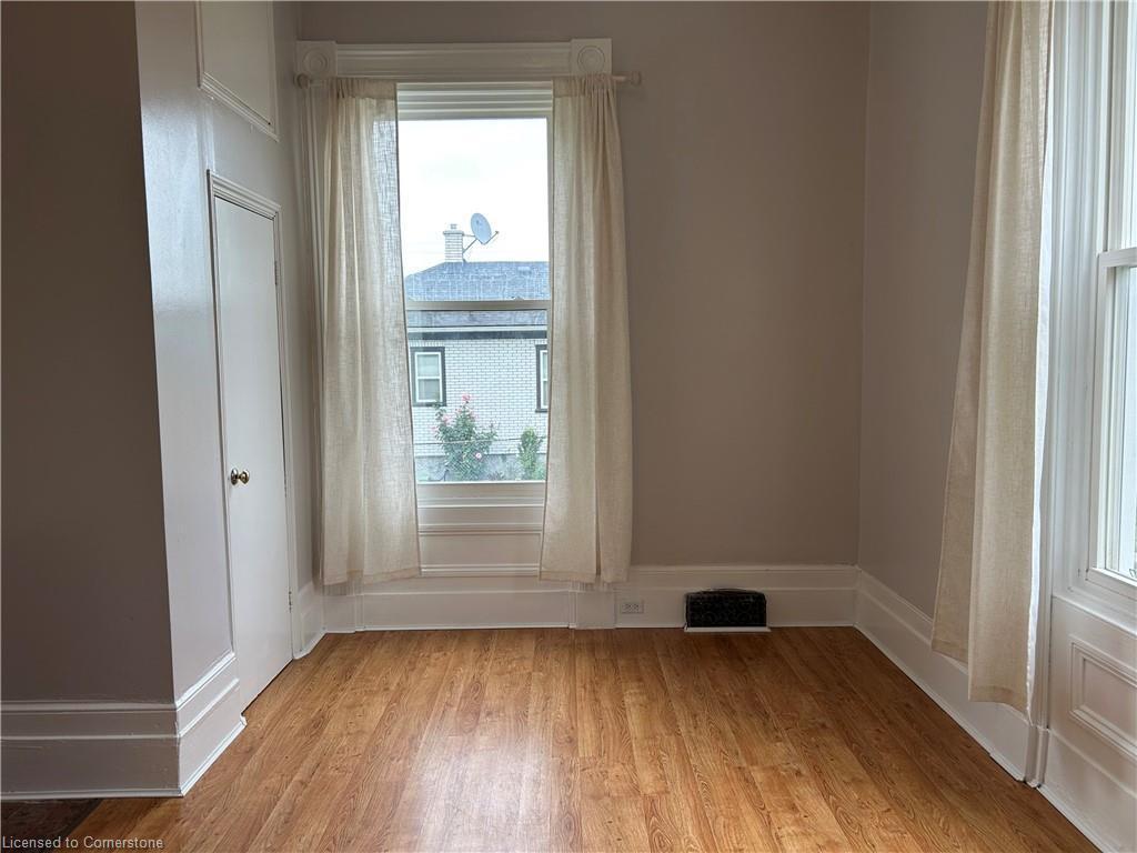 









209


West

Street, 1,
Simcoe,




ON
N3Y 1S9

