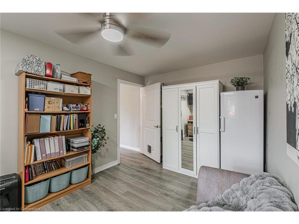 









992


Windham Centre

Road, 8,
Windham Centre,




ON
N0E 2A0

