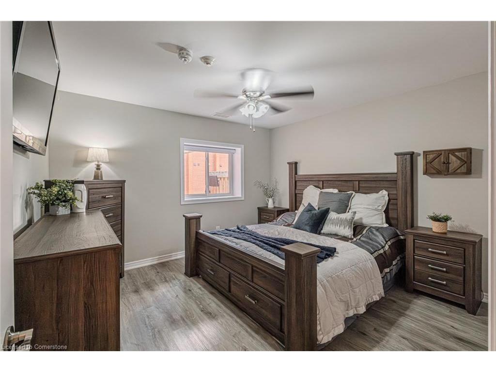 









992


Windham Centre

Road, 8,
Windham Centre,




ON
N0E 2A0

