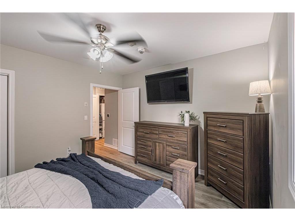 









992


Windham Centre

Road, 8,
Windham Centre,




ON
N0E 2A0

