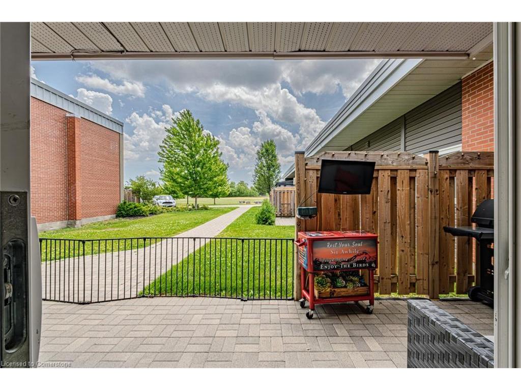 









992


Windham Centre

Road, 8,
Windham Centre,




ON
N0E 2A0

