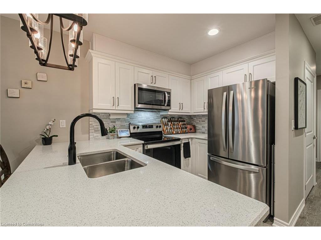 









992


Windham Centre

Road, 8,
Windham Centre,




ON
N0E 2A0

