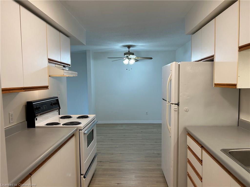 









60


Donly

Drive South, 310,
Simcoe,




ON
N3Y 5K3

