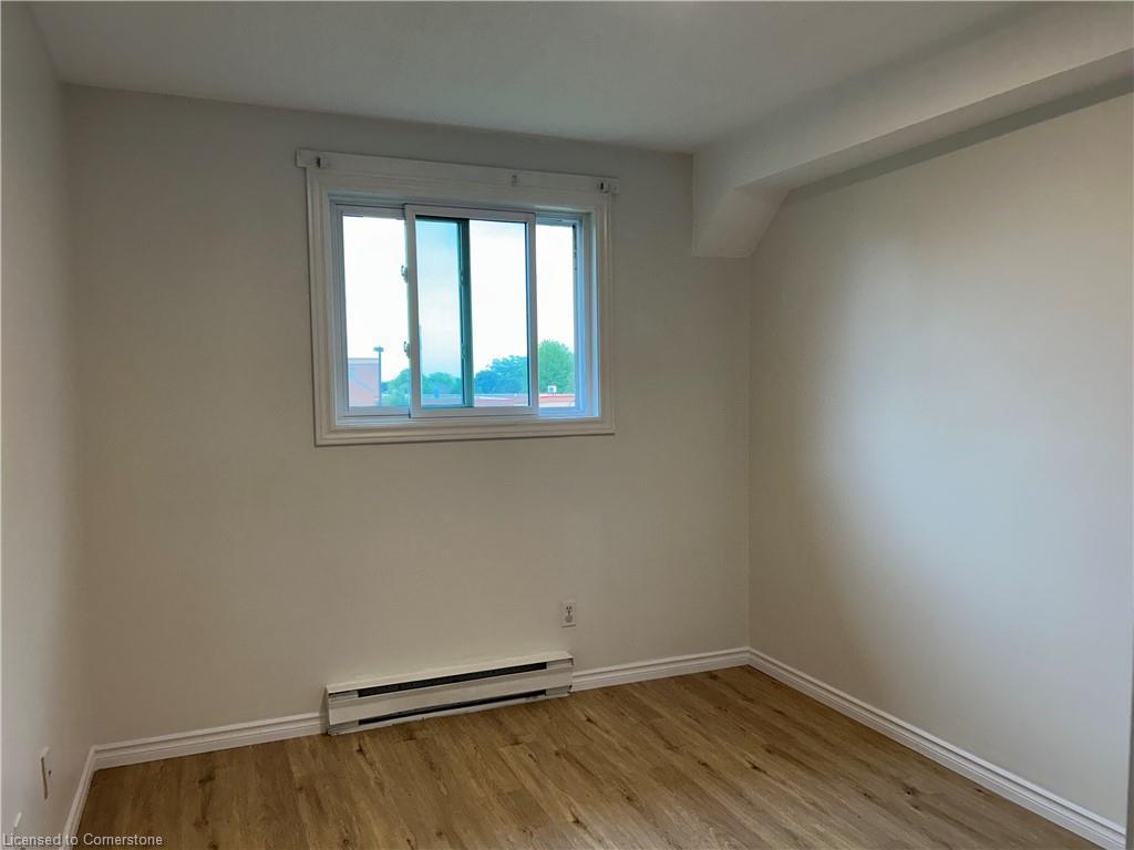 









60


Donly

Drive South, 310,
Simcoe,




ON
N3Y 5K3

