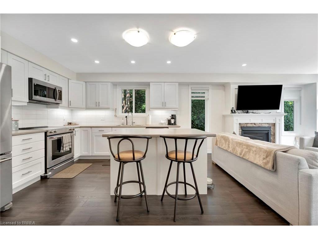 









263


Owen

Street,
Simcoe,




ON
N3Y 2V3

