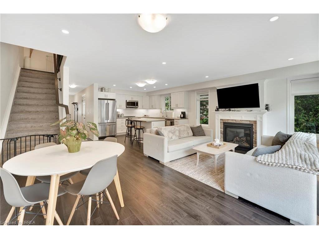 









263


Owen

Street,
Simcoe,




ON
N3Y 2V3

