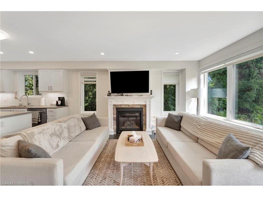 









263


Owen

Street,
Simcoe,




ON
N3Y 2V3

