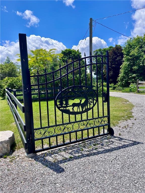 









31


Blue Bay

Lane,
Fenelon Falls,




ON
K0M 1N0

