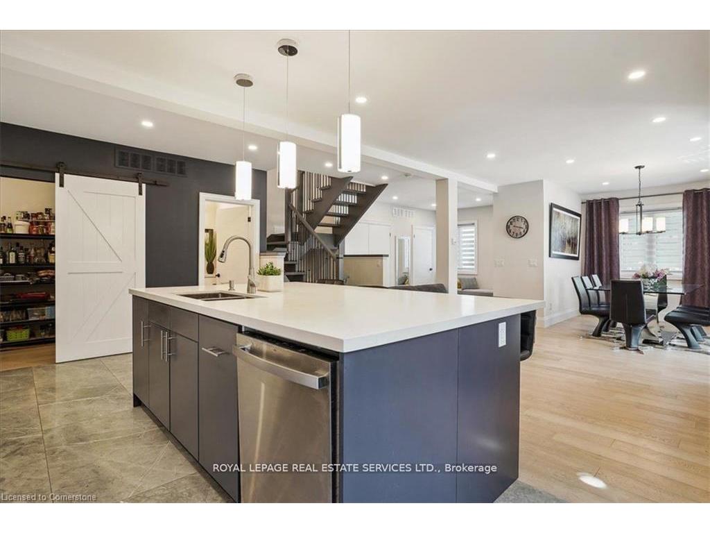 









24


Peel

Street,
Dundas,




ON
L9H 2Z9

