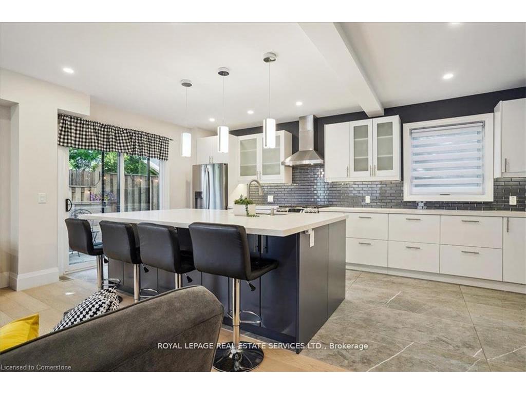 









24


Peel

Street,
Dundas,




ON
L9H 2Z9

