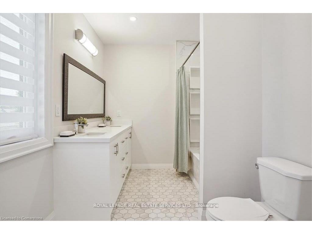 









24


Peel

Street,
Dundas,




ON
L9H 2Z9

