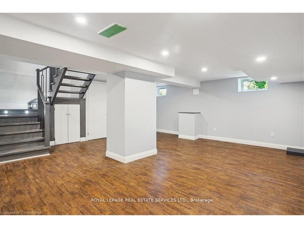 









24


Peel

Street,
Dundas,




ON
L9H 2Z9

