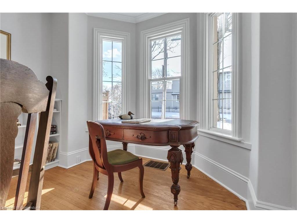 









8


Duff

Street,
Hamilton,




ON
L9C 1A7

