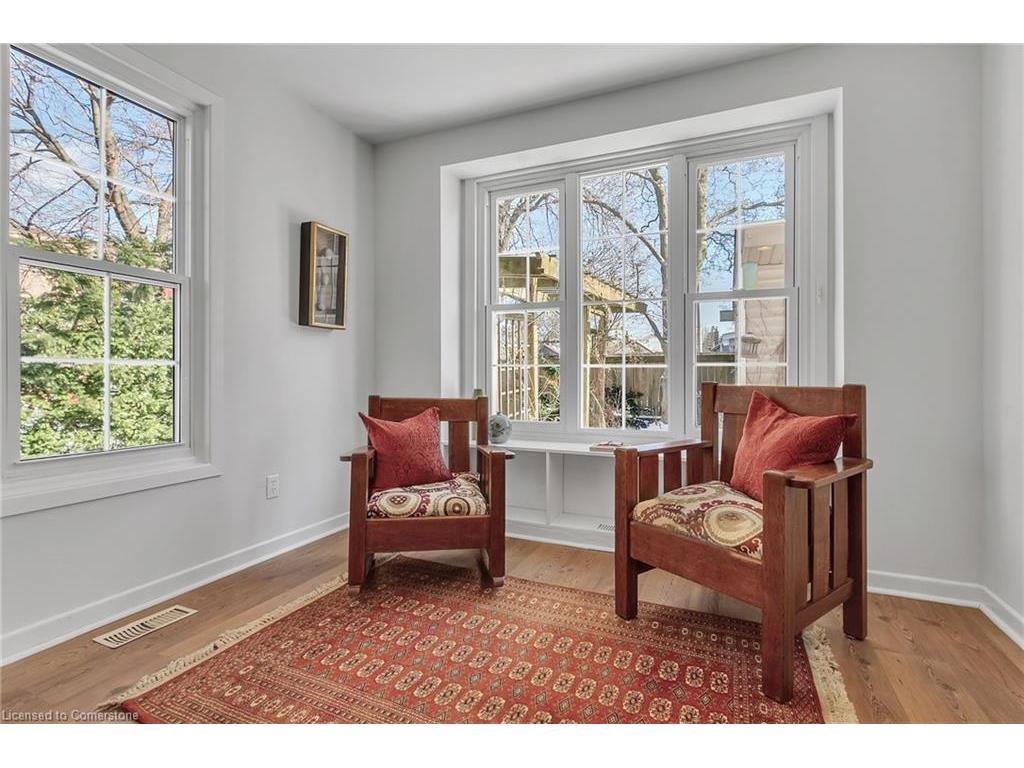 









8


Duff

Street,
Hamilton,




ON
L9C 1A7

