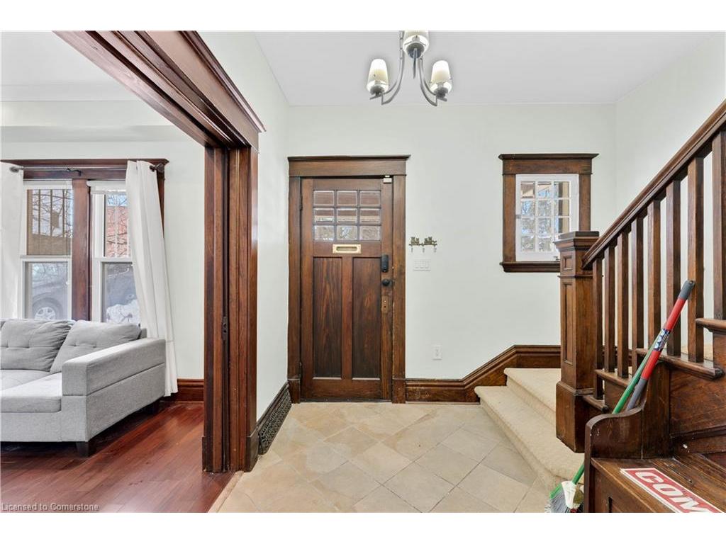 









217


Earl

Street,
Ingersoll,




ON
N5C 2X2

