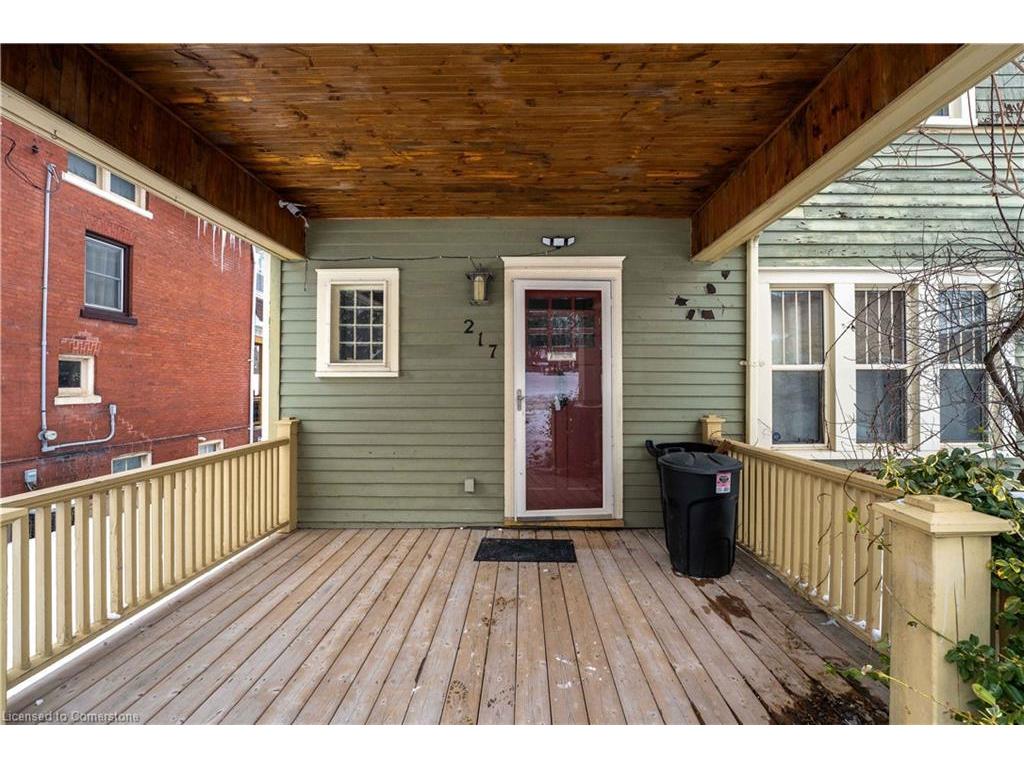 









217


Earl

Street,
Ingersoll,




ON
N5C 2X2

