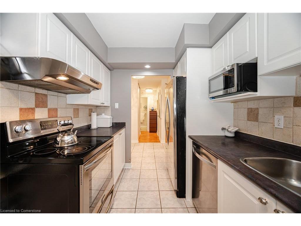 









627


The West Mall

, 508,
Toronto,




ON
M9C 4X5

