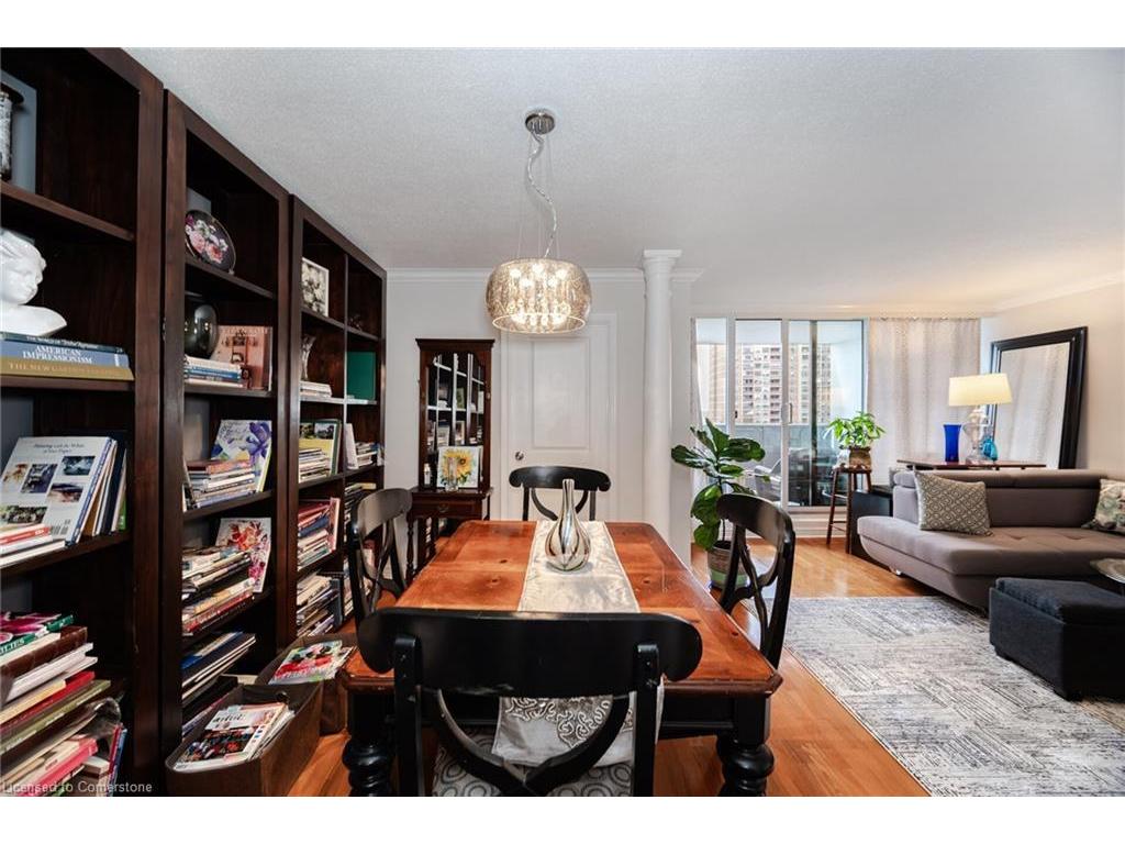 









627


The West Mall

, 508,
Toronto,




ON
M9C 4X5

