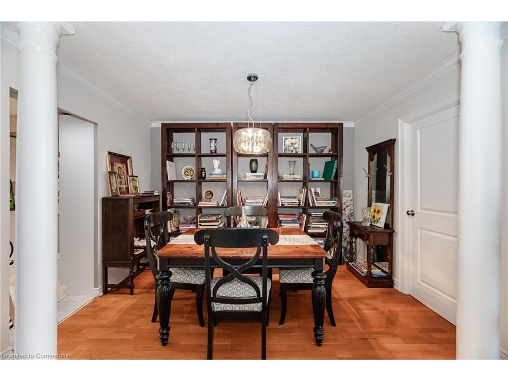 









627


The West Mall

, 508,
Toronto,




ON
M9C 4X5

