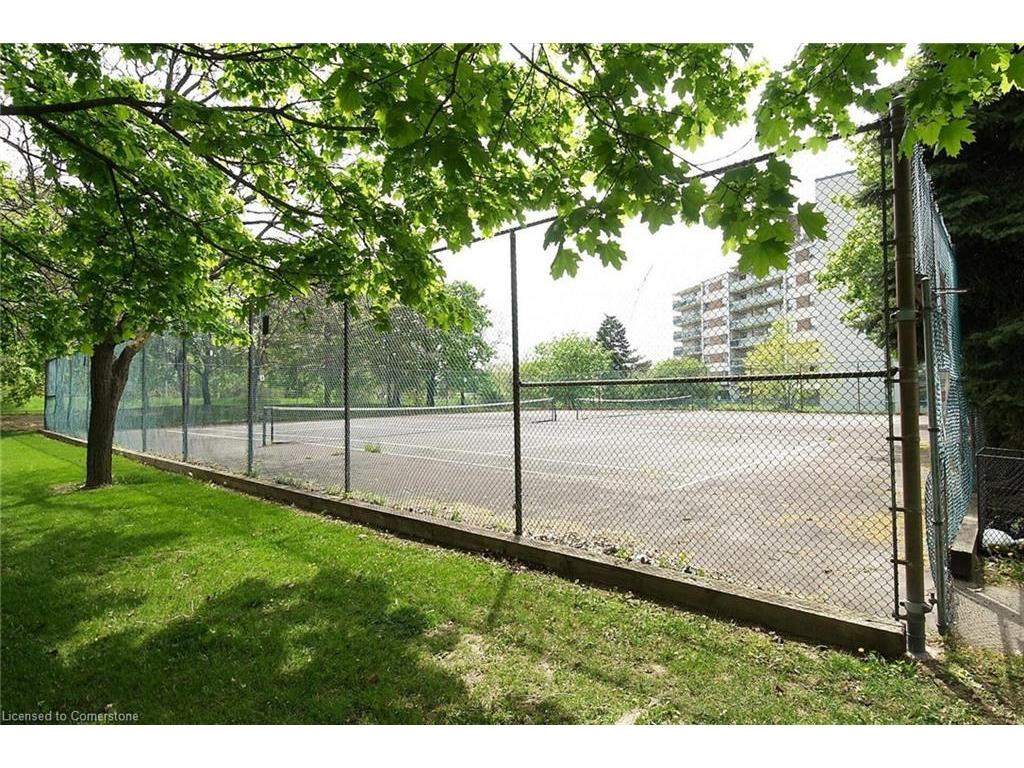 









627


The West Mall

, 508,
Toronto,




ON
M9C 4X5

