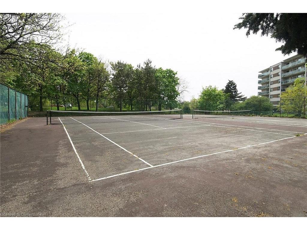 









627


The West Mall

, 508,
Toronto,




ON
M9C 4X5

