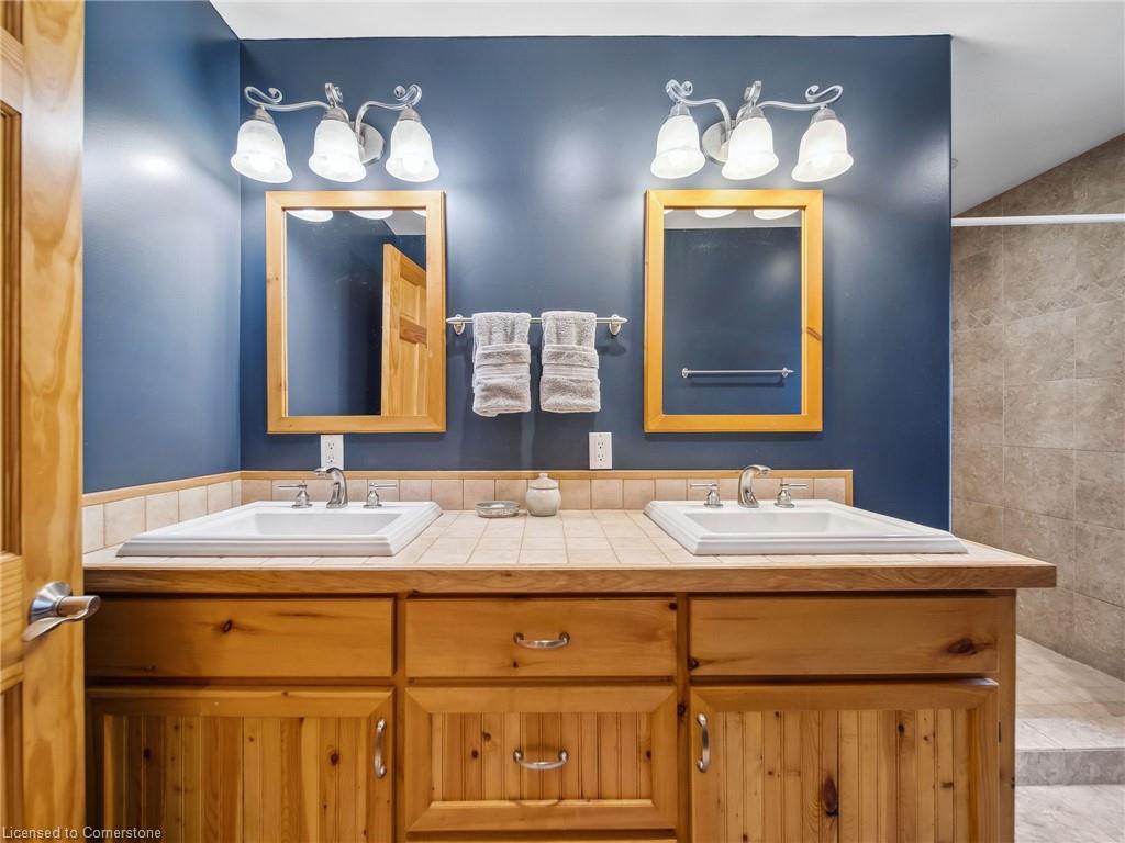 









3309


Riverdale

Drive,
Severn,




ON
L0K 2B0


