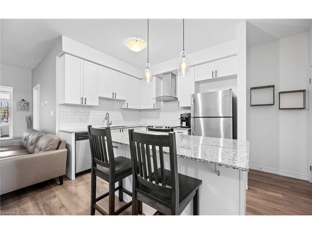 









82


Daylily

Lane East,
Kitchener,




ON
N2R 0L7

