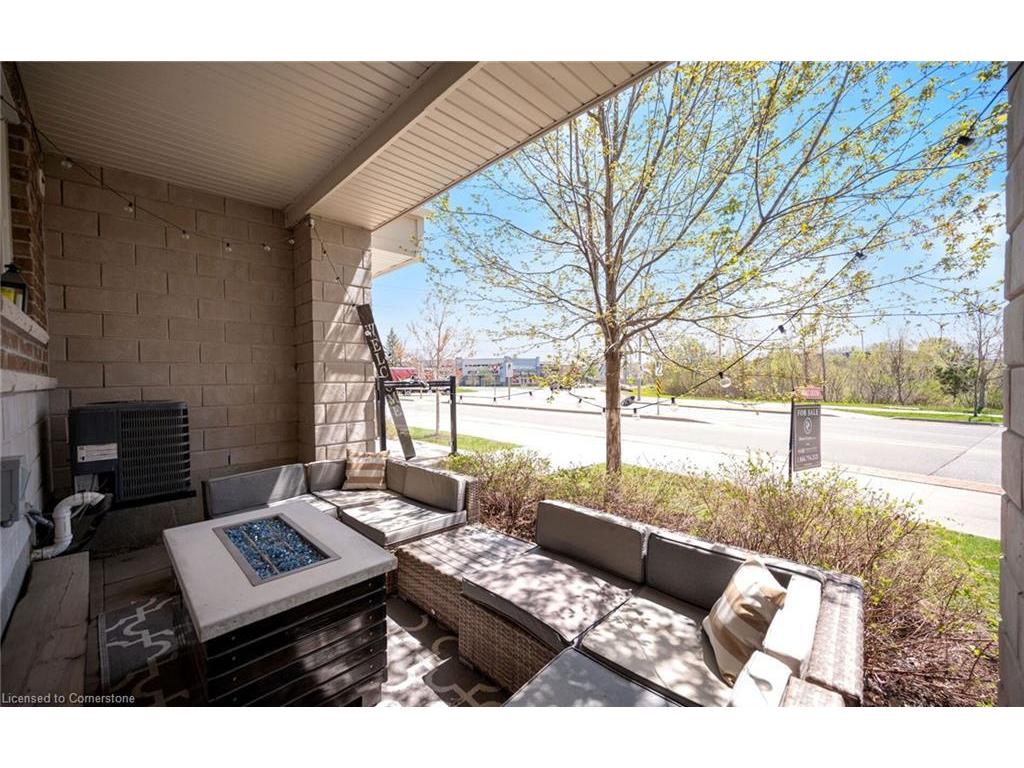 









82


Daylily

Lane East,
Kitchener,




ON
N2R 0L7

