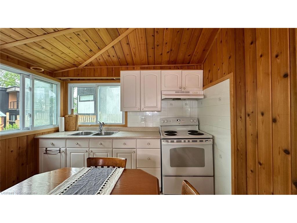 









7


Ridge

Avenue,
Brechin,




ON
L0K 1B0

